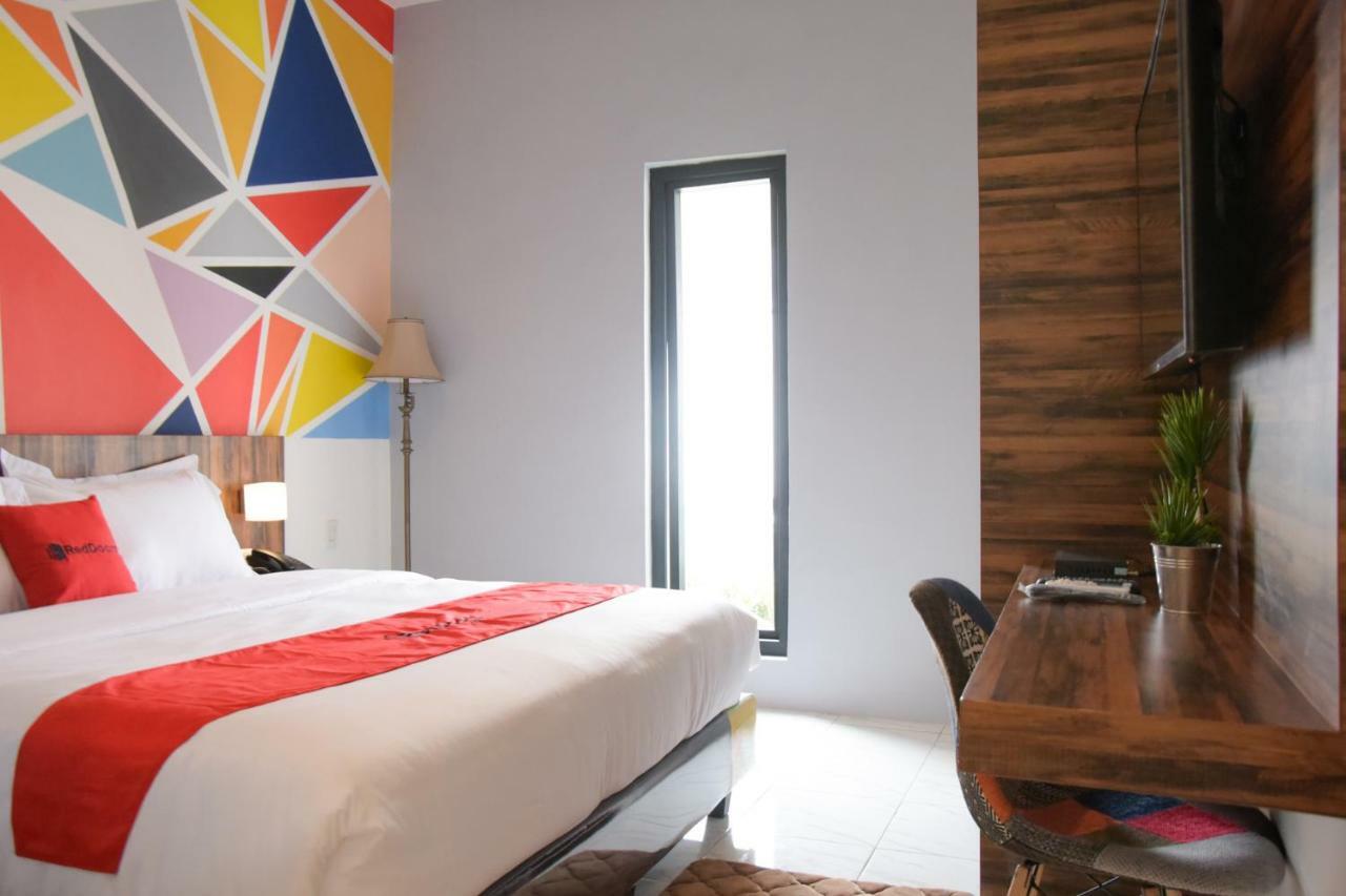 Reddoorz Plus Near Unimed Medan Exterior photo